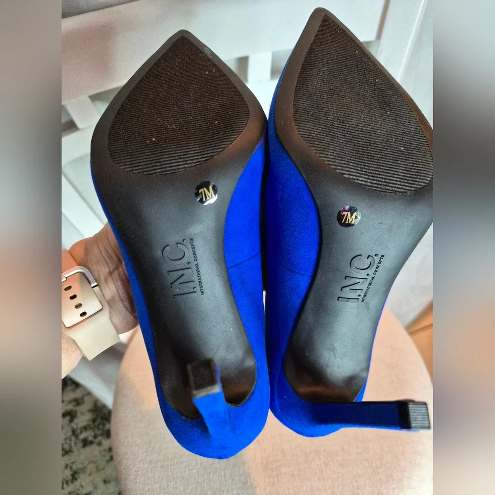 I.N.C. International Concepts® Stunning NIB Cobalt Blue 7M Shelya Pumps - Picture 10 of 11